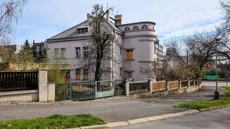 vila_praha_10_prodej-1024x576